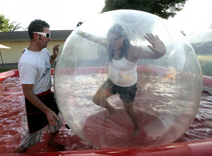 Bubble fun at Kings Fair